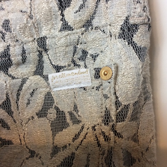 7 For All Mankind Lace Shimmered Skinny Jeans NWT - Picture 4 of 6